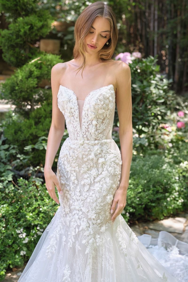 Elegant Embellished Formal Long Special Occasion Gown Detailed CDWL088