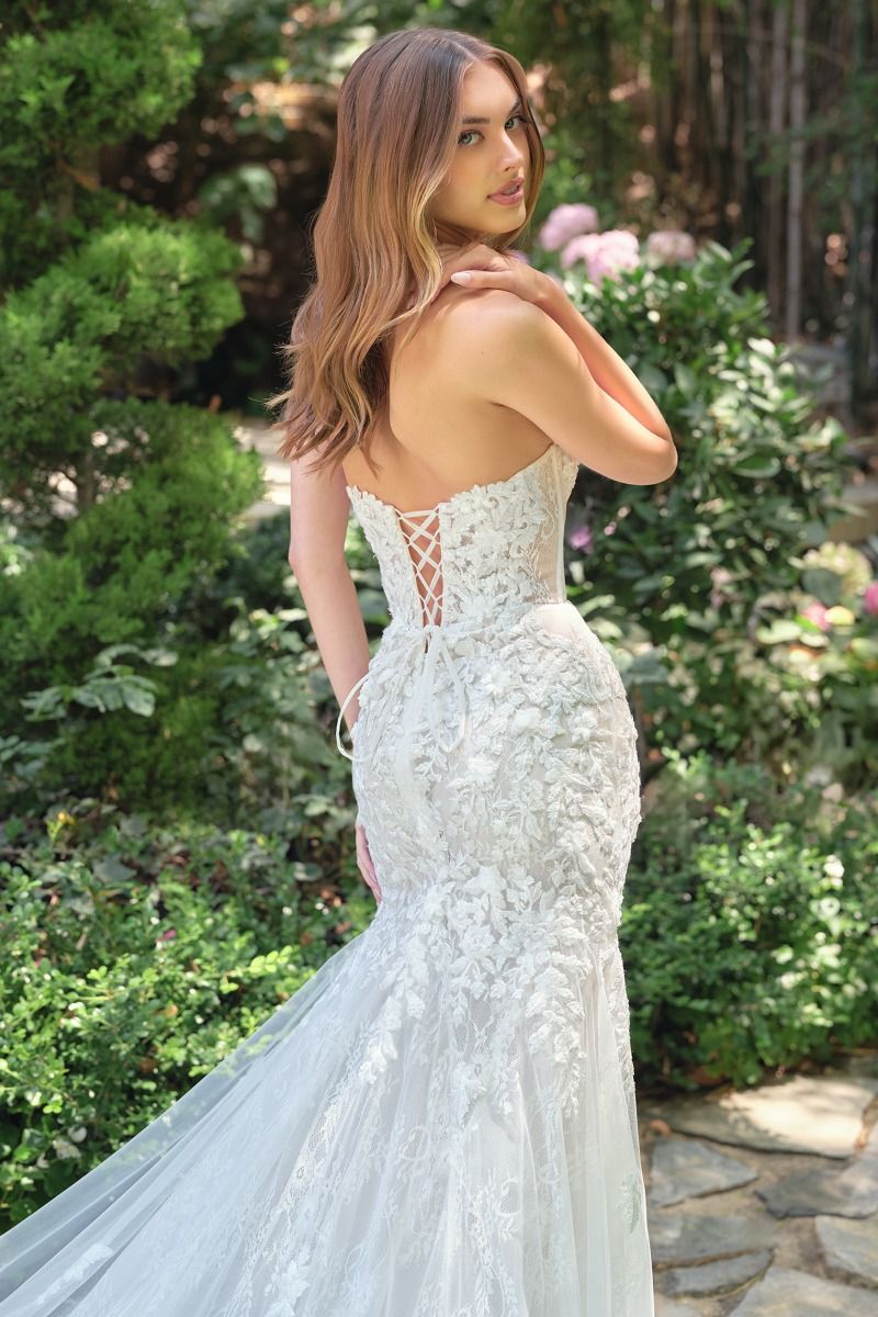 Elegant Embellished Formal Long Special Occasion Gown Detailed CDWL088